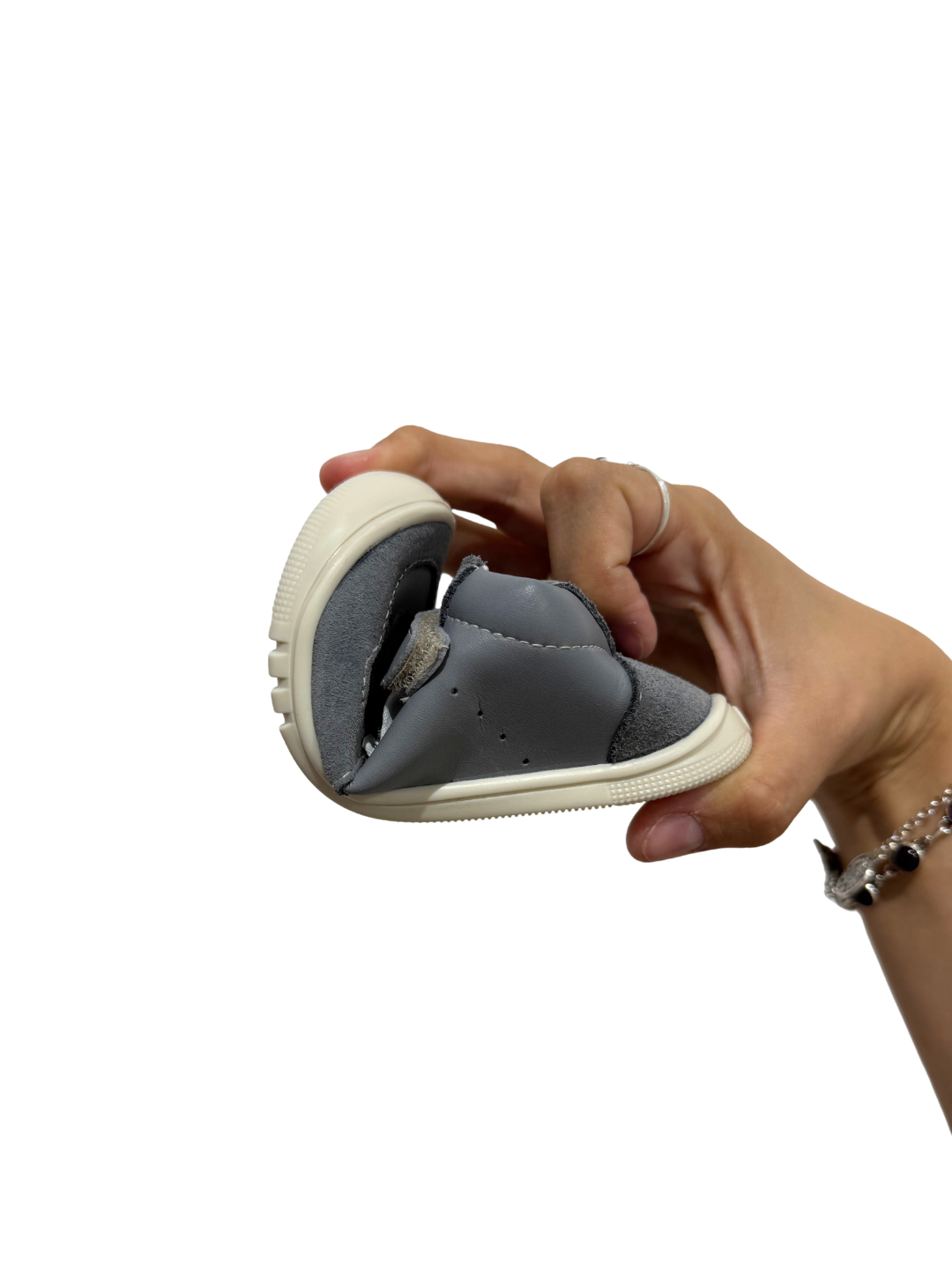 Zapatilla piel y ante gris piruflex